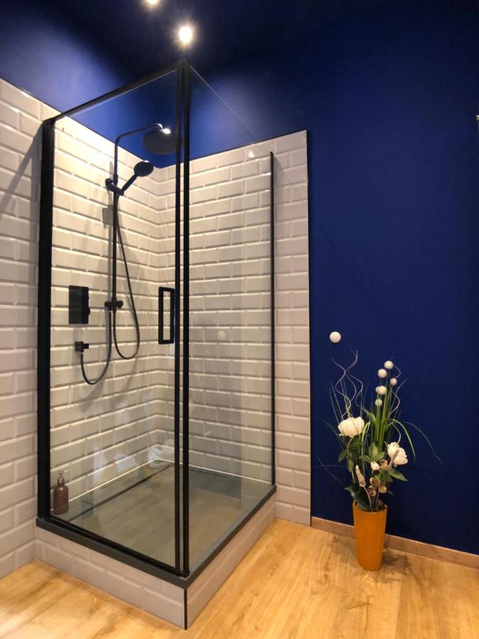 B Our Guest At New Vintage Chic Apartment Dresden Exterior foto