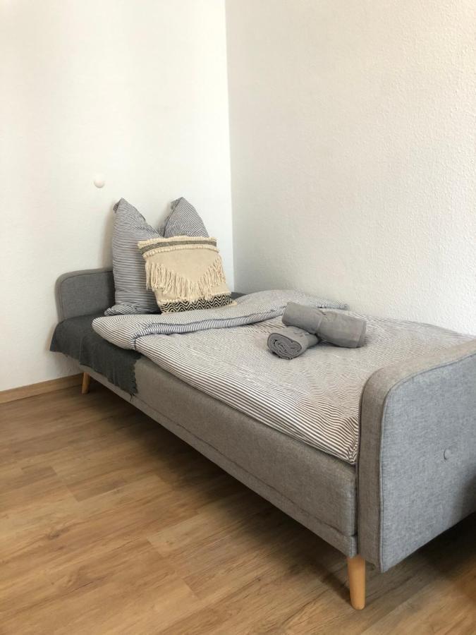 B Our Guest At New Vintage Chic Apartment Dresden Exterior foto