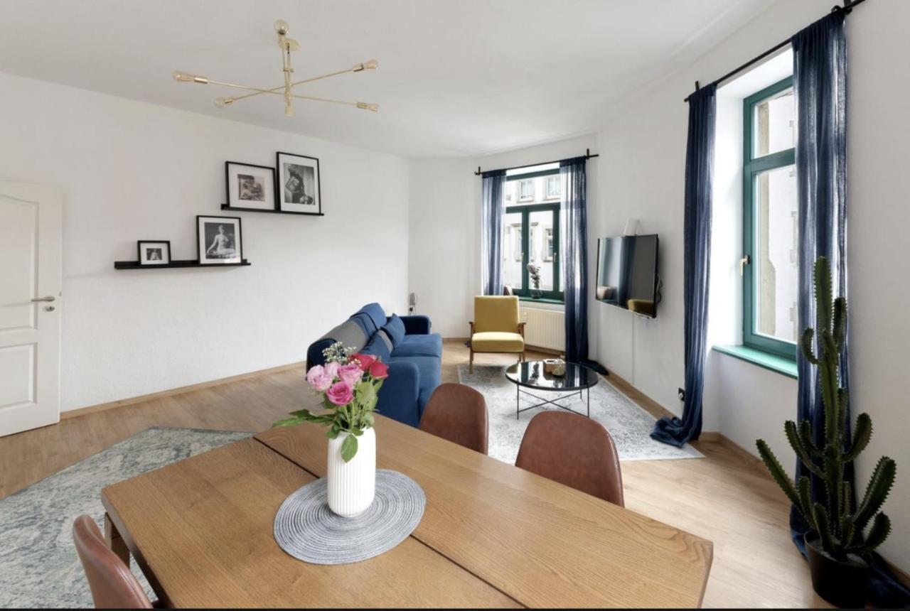 B Our Guest At New Vintage Chic Apartment Dresden Exterior foto