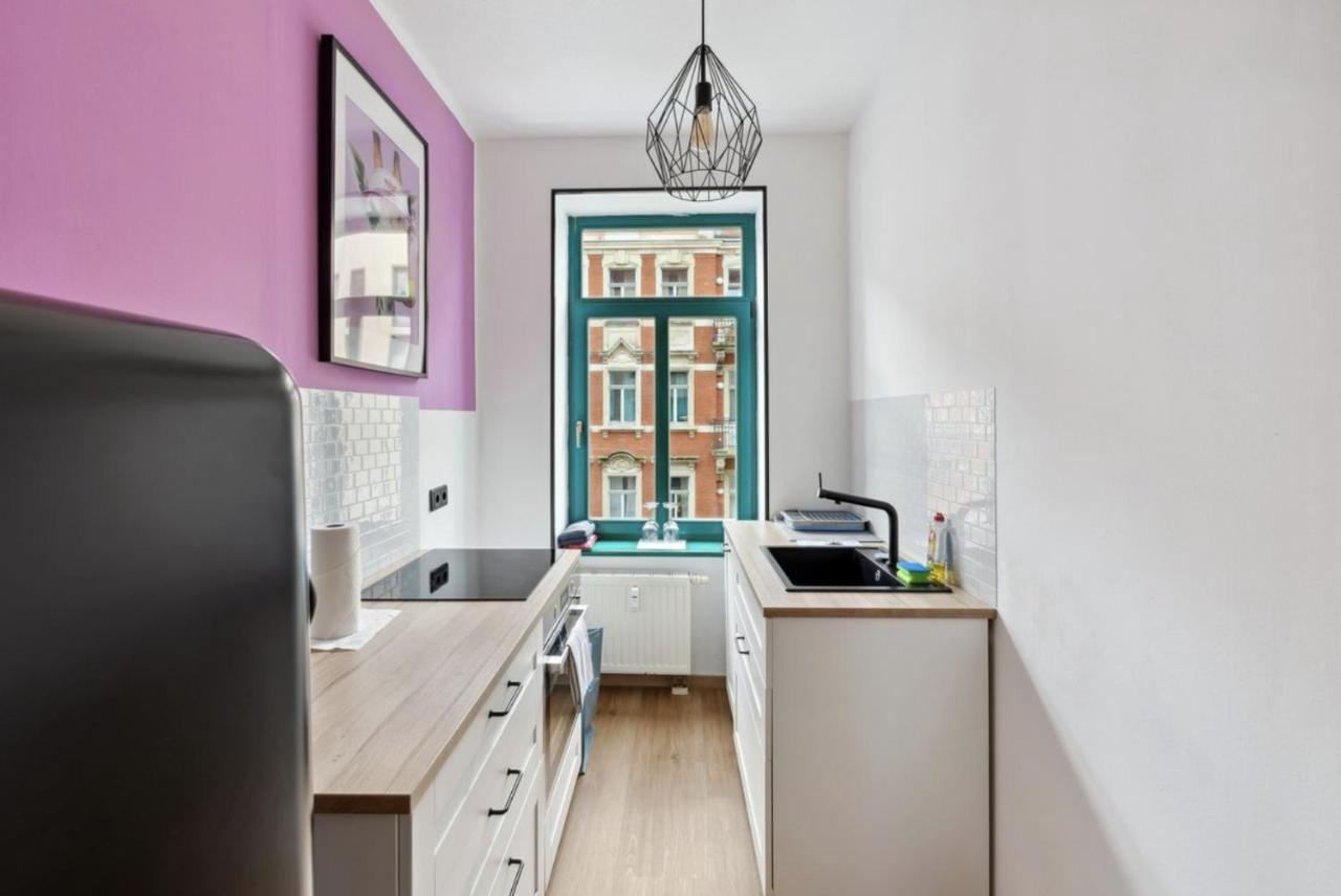 B Our Guest At New Vintage Chic Apartment Dresden Exterior foto