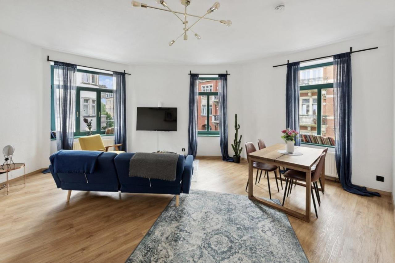 B Our Guest At New Vintage Chic Apartment Dresden Exterior foto